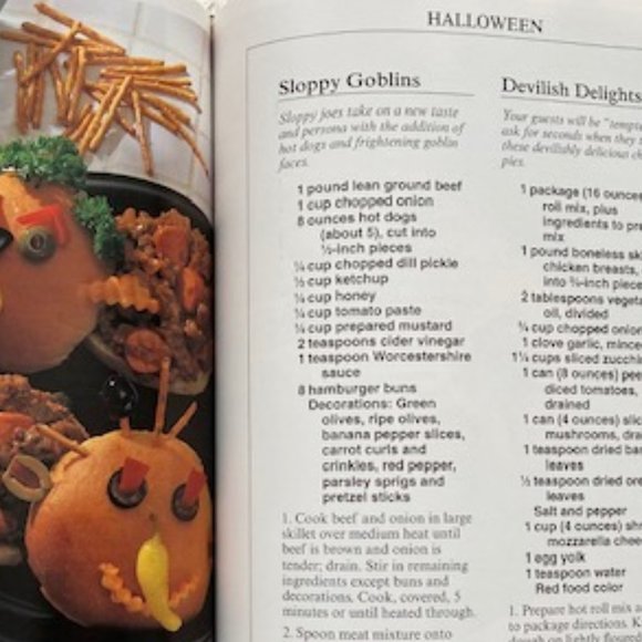 HOLIDAY RECIPES COOKBOOK & Gifts/Crafts -Halloween -Thanksgiving -Christmas etc - Picture 10 of 10